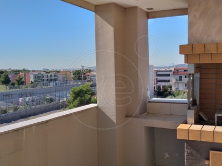 Βίλα ,Γέρακας 320τ.μ.