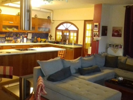 Διαμέρισμα Γέρακας 101τ.μ.