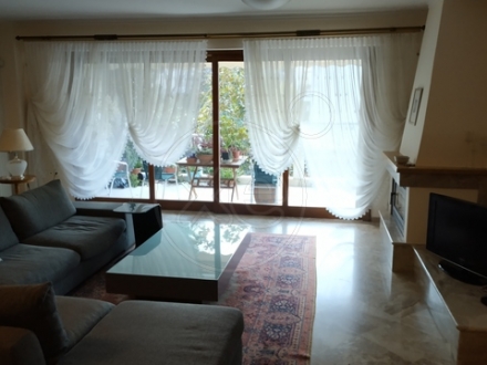 Μεζονέτα Αγία Παρασκευή 254τ.μ.