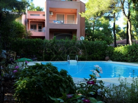 Οροφοδιαμέρισμα Σταμάτα 160τ.μ.