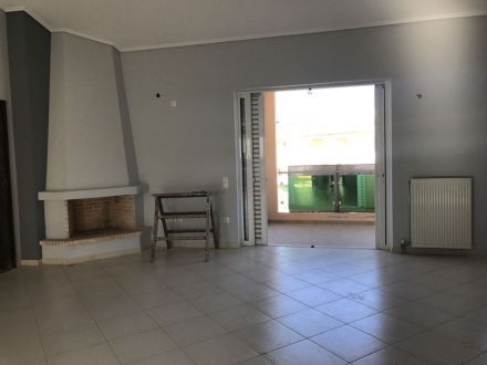 Μεζονέτα Γέρακας 135τ.μ.