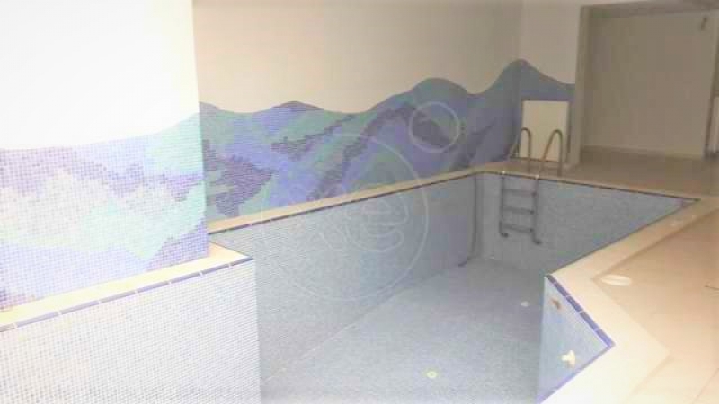 185840_044768_x.jpg