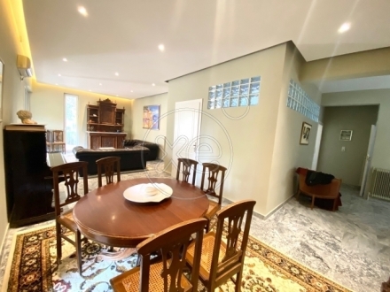 Οροφοδιαμέρισμα Κηφισιά 185 τ.μ